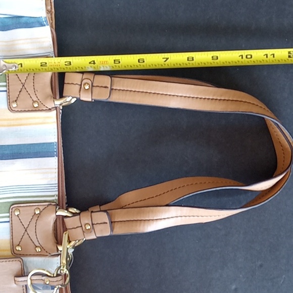 Aigner Tote Bag - Picture 11 of 13